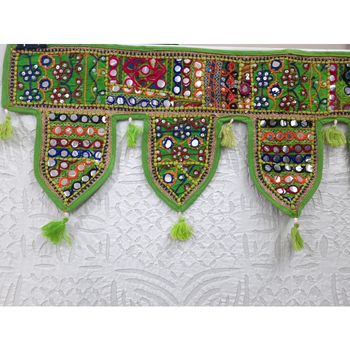 Green Hand embroidered Suzani Toran/Door Vallace, Rajasthan Handmade Toran by Artisans | Save 33% - Rajasthan Living 8