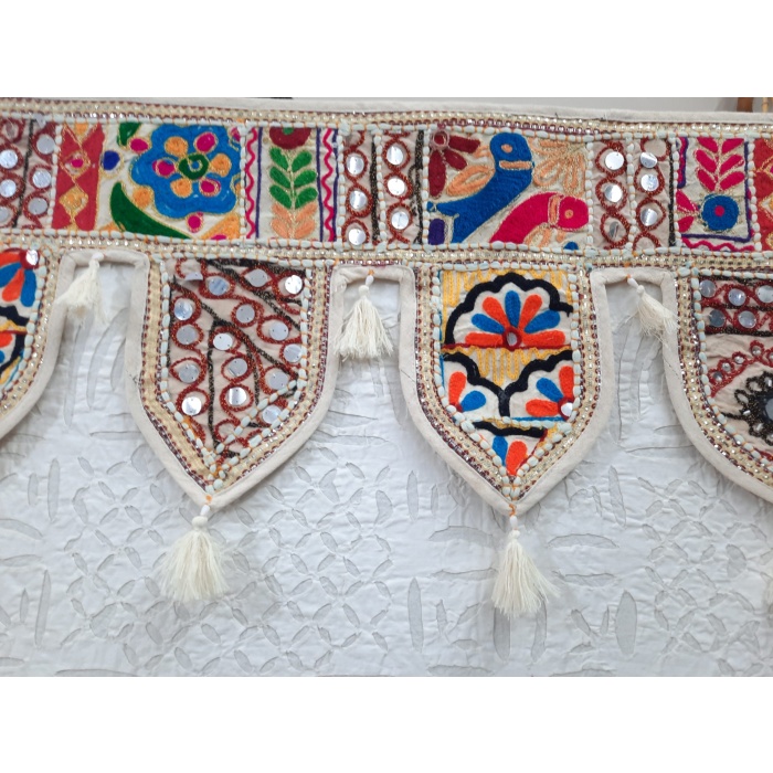 White Hand embroidered Suzani Toran/Door Vallace, Rajasthan Handmade Toran | Save 33% - Rajasthan Living 9