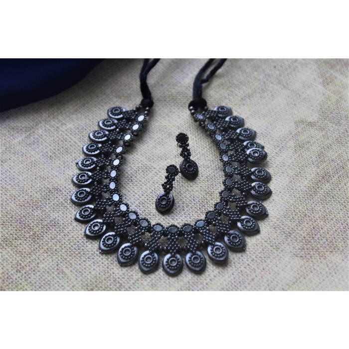 Artificial Brass Black Polish Adjustable Necklace set for Women | Save 33% - Rajasthan Living 6