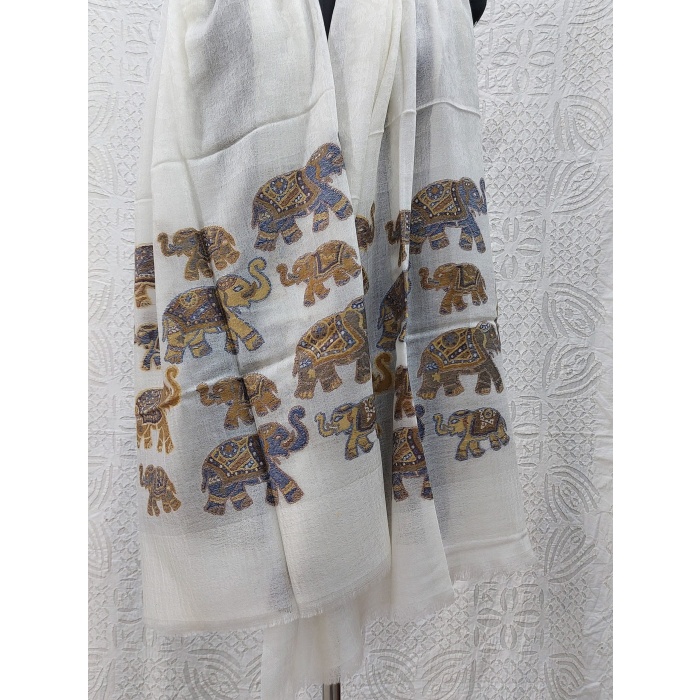 White Pure Pashmina Elephant Handmade Shawl/Cashmere Scarf/Shawl, Handwoven on Handloom in Kashmir, Super Soft, Light Weave | Save 33% - Rajasthan Living 5