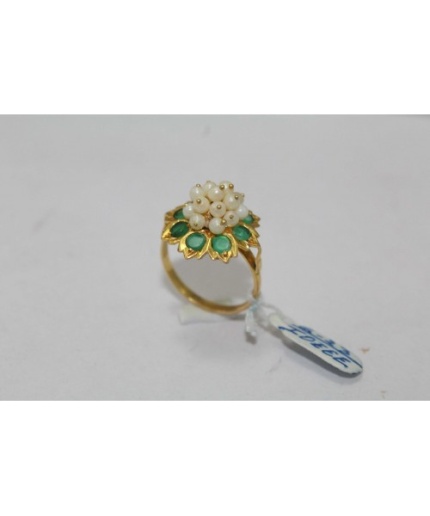 18 Kt Yellow Gold Ring With Real Green Emerald Gemstone Pearls US Ring | Save 33% - Rajasthan Living 3