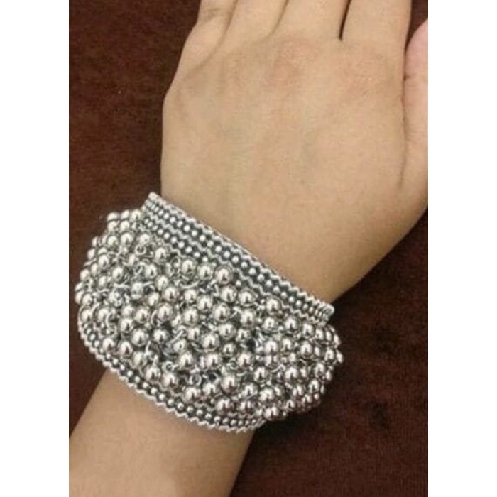 Silver Bangles / Stacking Bangles / Silver Bracelets / Hand Hammered / Unique / Fashion Trend / Silver Trending / Fine Metal Bangles / Stack | Save 33% - Rajasthan Living 5