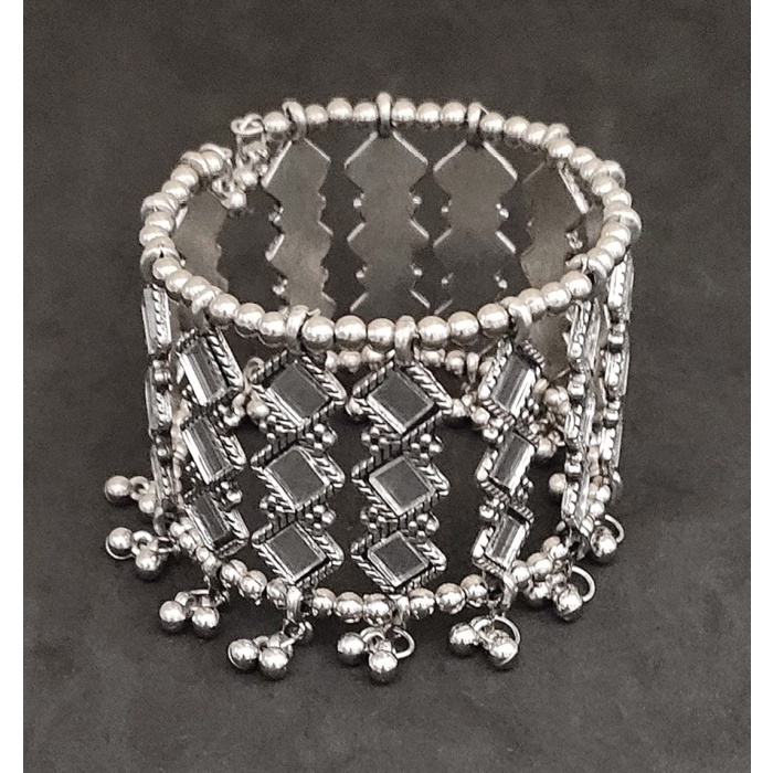 Oxidised Silver Glass Bracelet for Girls and Women | Save 33% - Rajasthan Living 7