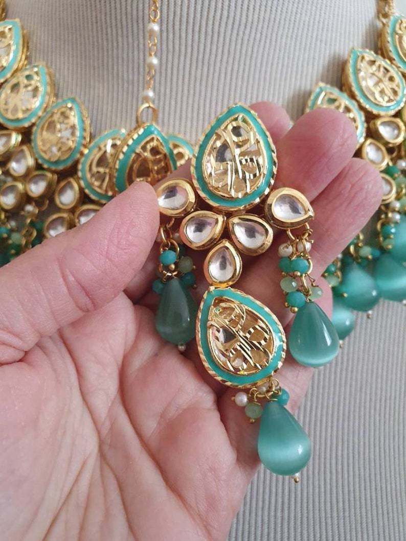 Kundan Polki Mani Meena Necklace Choker Earrings Teeka Tikka Headpiece Meenakari Hand Painted Enamelled Pastel Green Mint Indian Jewelry Uk | Save 33% - Rajasthan Living 15