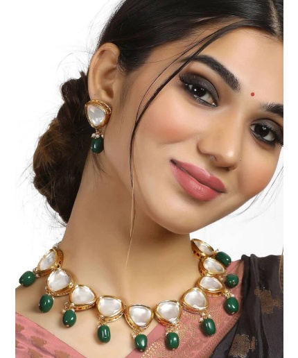 New Triangle Shape Handmade Kundan Jewellery Set With Matching Earrings, Kundan Jewellery, Indian Jewellery, Emarald Necklace, Bridal Choker | Save 33% - Rajasthan Living 3
