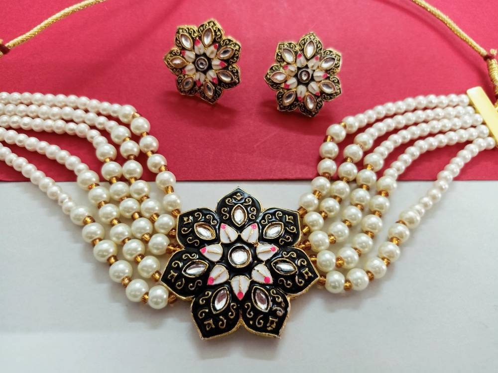 Elegant Kundan Choker Set/pastel Kundan Choker/designer Kundan Choker Set/pastel Color Kundan Set/simple Kundan Set/flower Kundan Set/black | Save 33% - Rajasthan Living 12