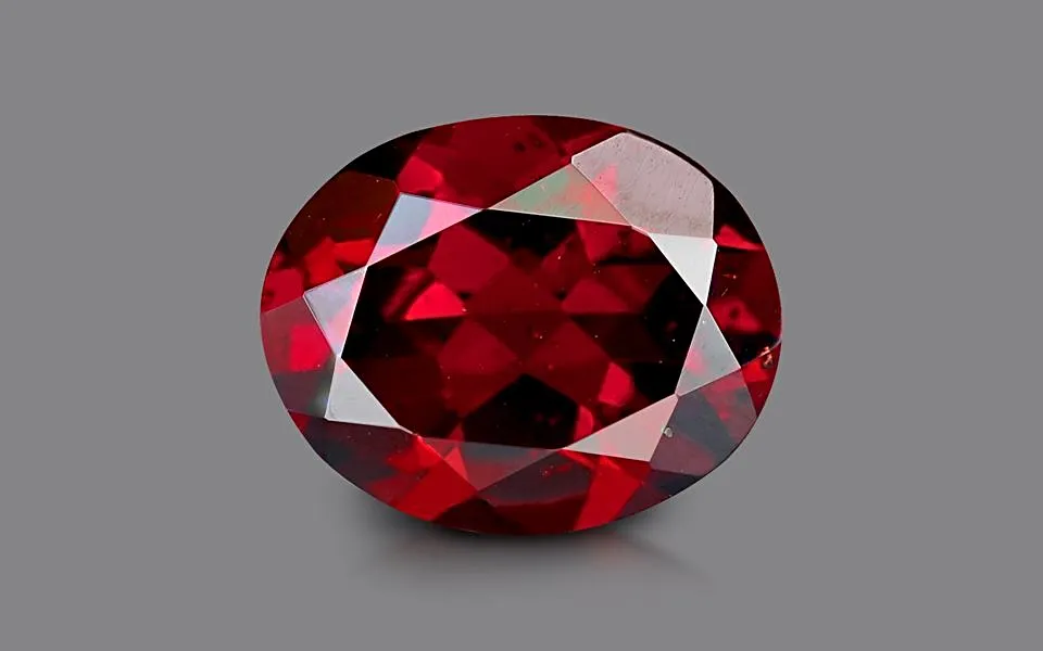 Almandine Garnet (Pyrope) 10X8 MM – 3.01 carats | Save 33% - Rajasthan Living