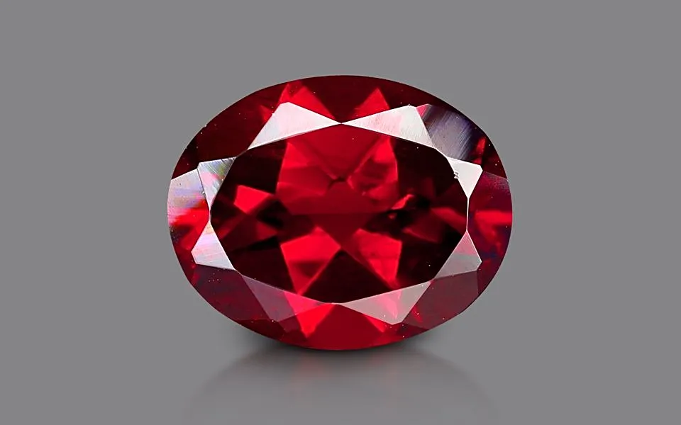 Almandine Garnet (Pyrope) 10X8 MM – 3.18 carats | Save 33% - Rajasthan Living