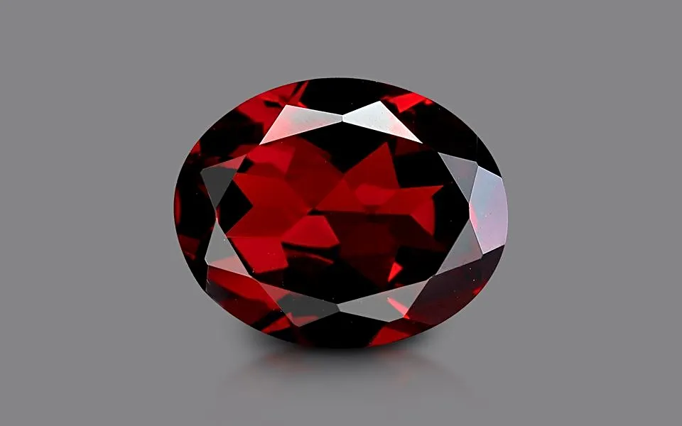 Almandine Garnet (Pyrope) 11X9 MM – 3.50 carats | Save 33% - Rajasthan Living