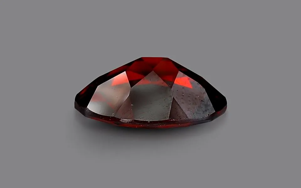 Almandine Garnet (Pyrope) 11X9 MM – 3.50 carats | Save 33% - Rajasthan Living 3