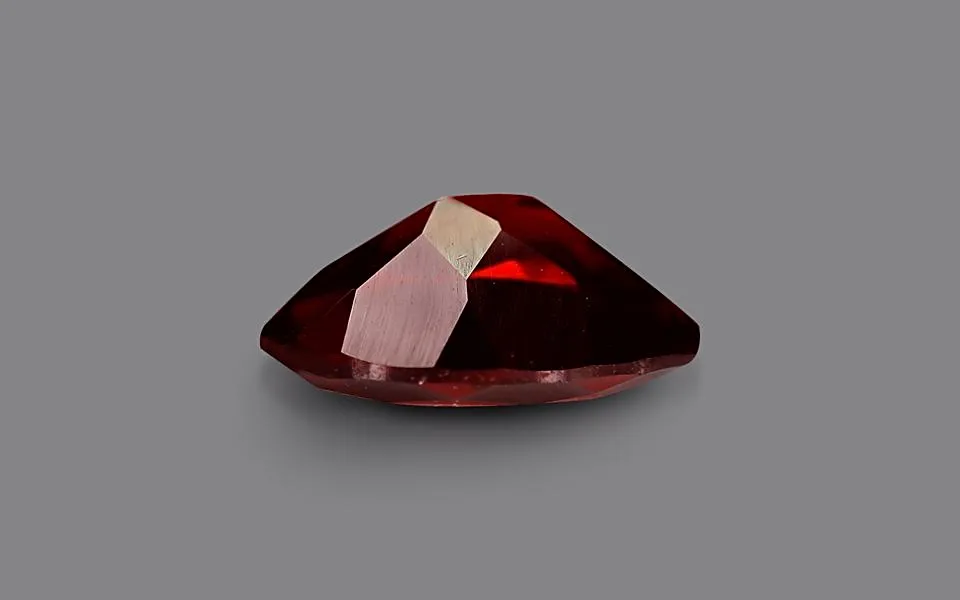 Almandine Garnet (Pyrope) 11X9 MM – 3.77 carats | Save 33% - Rajasthan Living 6