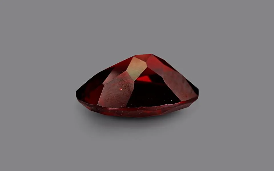 Almandine Garnet (Pyrope) 11X9 MM – 3.79 carats | Save 33% - Rajasthan Living 3