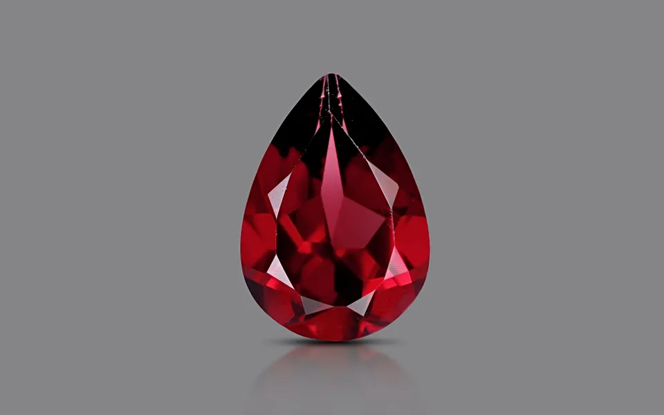 Almandine Garnet (Pyrope) 10X7 MM – 2.03 carats | Save 33% - Rajasthan Living