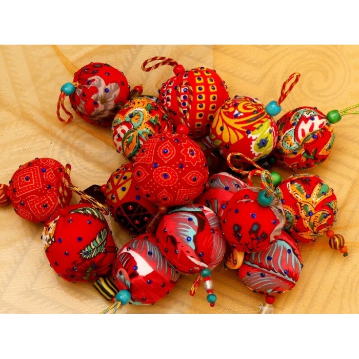 CHRISTMAS wreath large fabric balls hand made oink and multicolored with wooden and glass beads | Save 33% - Rajasthan Living 11