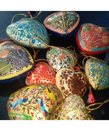 Hand painted christmas baubles, solid hanging Heart, paper mache heart ,hanging baubles, Hanging christmas Ornaments, handmade xmas heart | Save 33% - Rajasthan Living 3