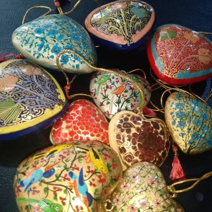 Hand painted christmas baubles, solid hanging Heart, paper mache heart ,hanging baubles, Hanging christmas Ornaments, handmade xmas heart | Save 33% - Rajasthan Living 6