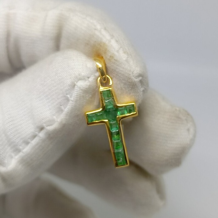 Cross 925 Sterling Silver Necklace, Gold Platted, Emerald Pendant Jesus Pendants, Christian Religious Jesus Crucifix Gift,Christmas Gift | Save 33% - Rajasthan Living 7