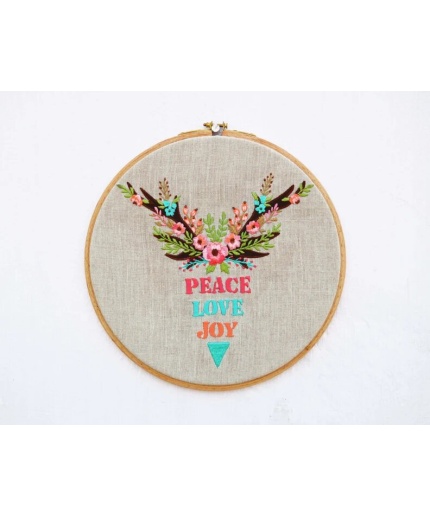 Christmas Embroidery Hoop, linen with multi colors, holiday gift, christmas words. | Save 33% - Rajasthan Living